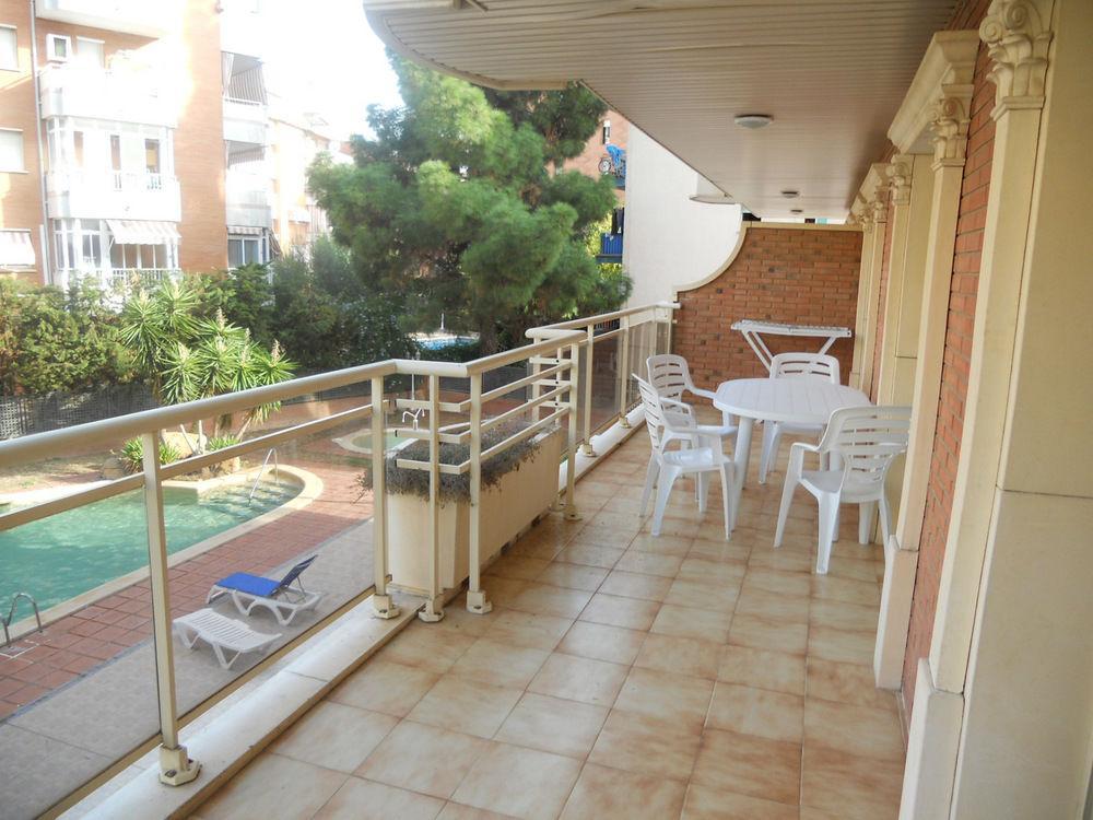 Apartamentos Palas ซาลอว์ ภายนอก รูปภาพ